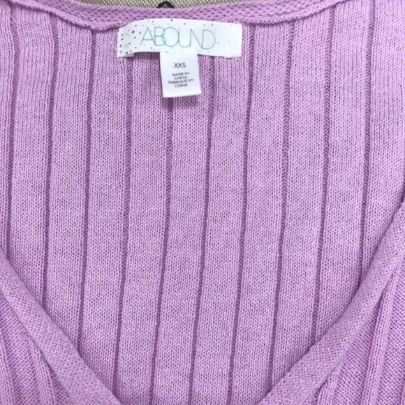 Abound Summer Henley Sweater - Picture 4 of 5